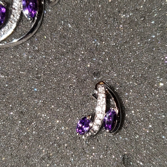 Amethyst Necklace and Earrings - Picture 6 of 6